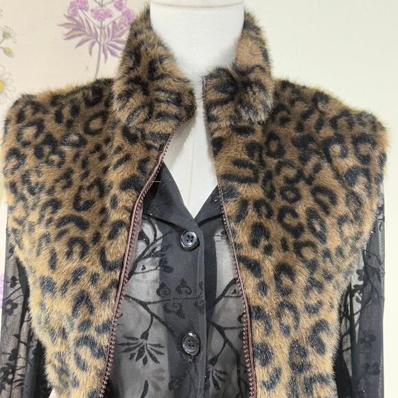 Y2k Tiara Faux Fur Leopard Animal Print Full Zip Vest Mob Wife Trashy Bimbo XL - Picture 2 of 7